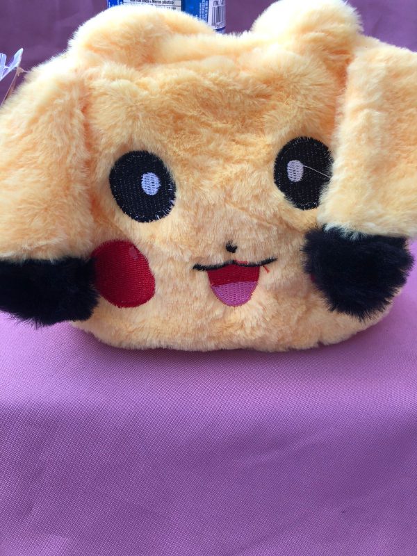 Bolsa de peluche de picachu