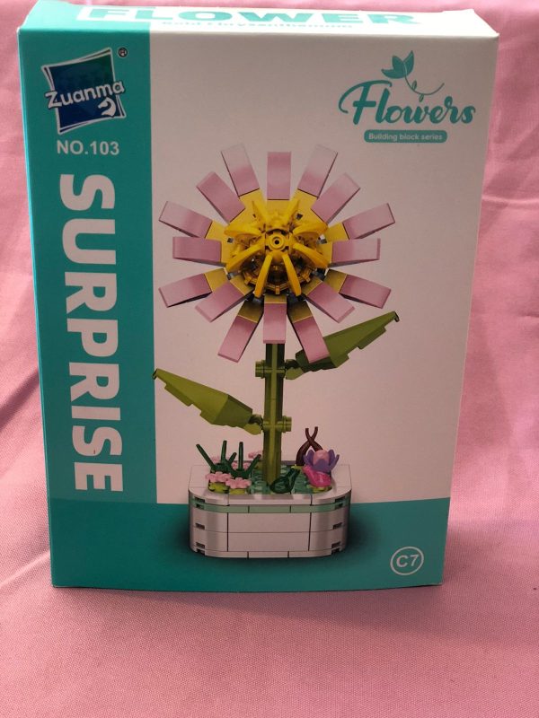 Surprise flower lego